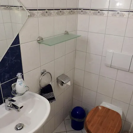 Apartment Minna Mit Grossem Balkon