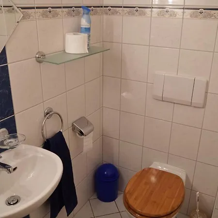 Apartment Minna Mit Grossem Balkon